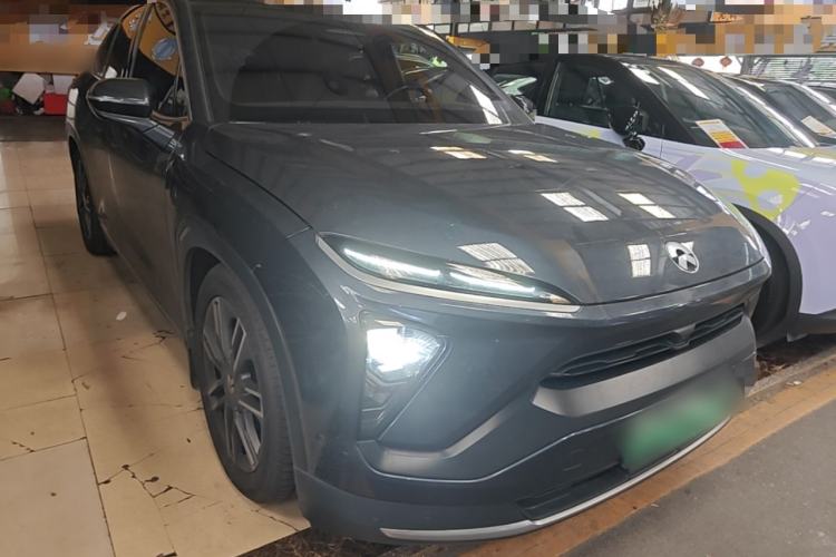 Used Nio EC6 2020 615 km Performance Edition Front Right 45 Deg
