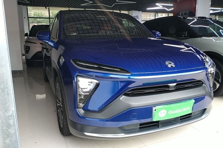 Used Nio EC6 2020 605 km Sport Edition Front Right 45 Deg
