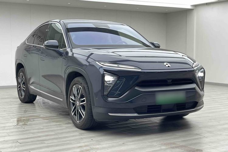 Used Nio EC6 2020 605 km Sport Edition Front Right 45 Deg