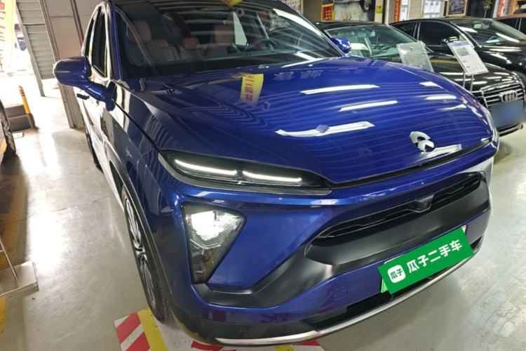 Used Nio EC6 2020 605 km Sport Edition Front Right 45 Deg