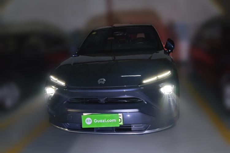 Used Nio EC6 2020 615 km Signature Edition Front