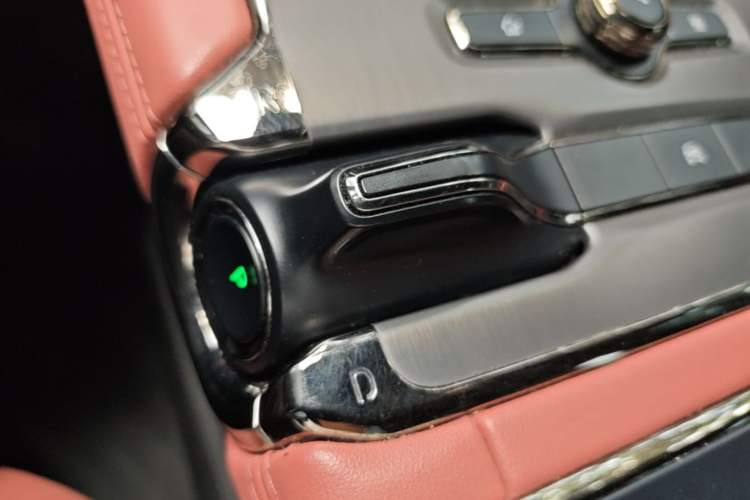 Used Nio EC6 2020 430 km Sport Version Gear Lever