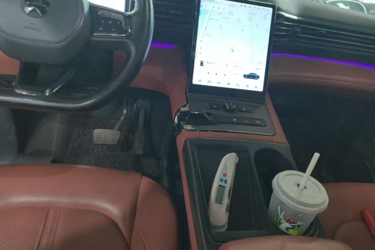 Used Nio EC6 2020 615 km Performance Edition Gear Lever