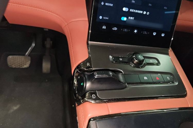 Used Nio EC6 2020 440 km Performance Version Gear Lever
