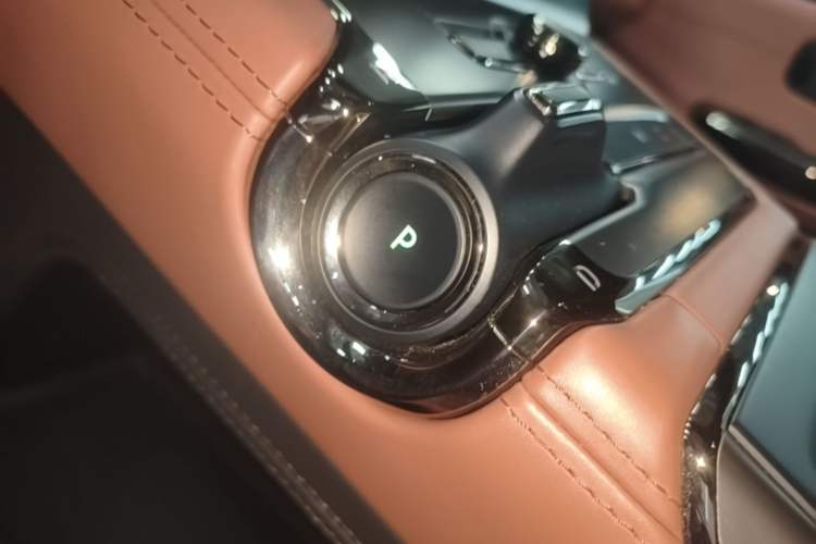 Used Nio EC6 2020 430 km Sport Version Gear Lever