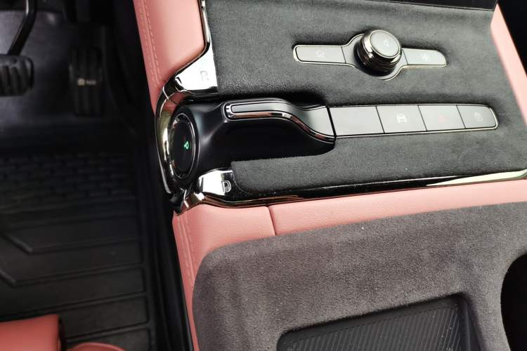 Used Nio EC6 2020 615 km Performance Edition Gear Lever