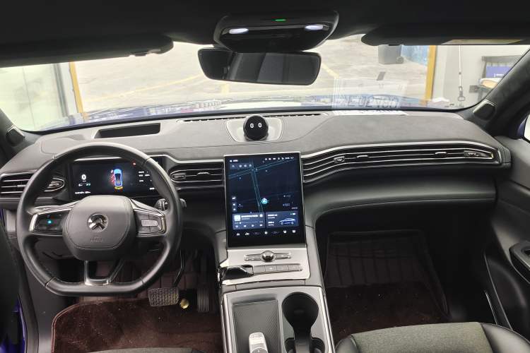 Used Nio EC6 2020 430 km Sport Version Headliner