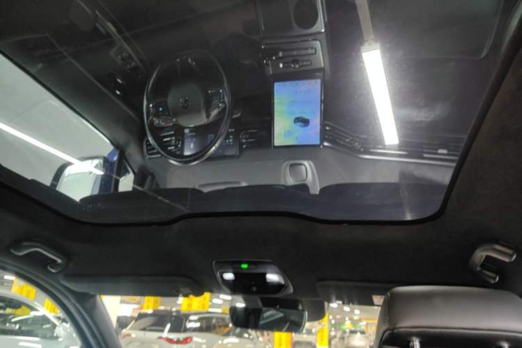 Used Nio EC6 2020 430 km Sport Version Headliner