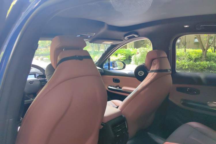 Used Nio EC6 2020 430 km Sport Version Headliner