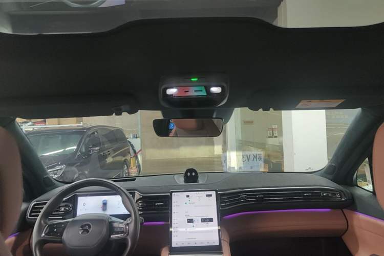 Used Nio EC6 2020 475 km Performance Version Headliner