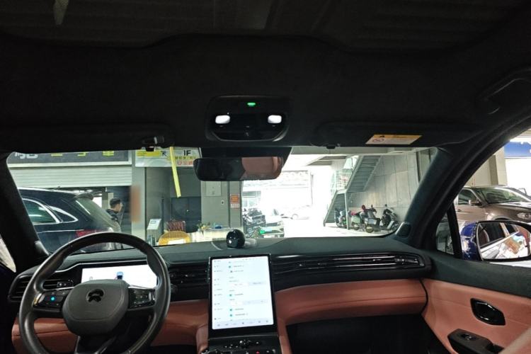 Used Nio EC6 2020 605 km Sport Edition Headliner