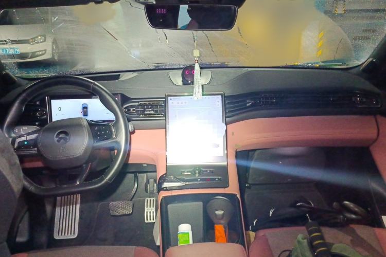 Used Nio EC6 2020 440KM Signature Edition Interior 2