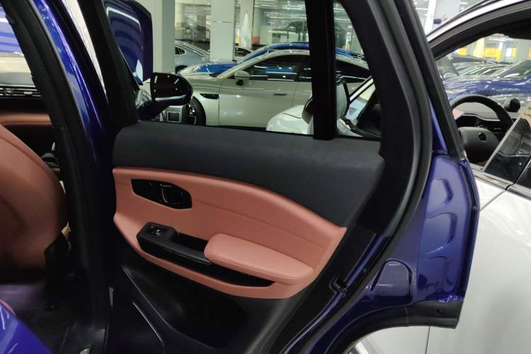 Used Nio EC6 2020 605 km Sport Edition Interior 3