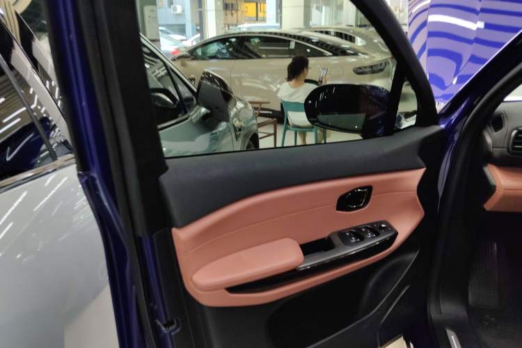 Used Nio EC6 2020 605 km Sport Edition Interior 4