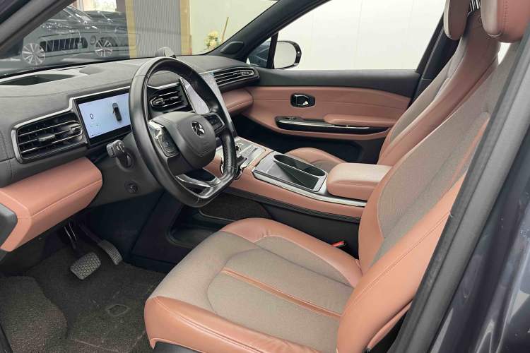 Used Nio EC6 2020 605 km Sport Edition Left Front Seat