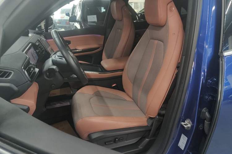 Used Nio EC6 2020 475 km Performance Version Left Front Seat