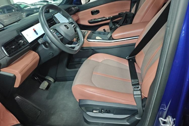 Used Nio EC6 2020 605 km Sport Edition Left Front Seat