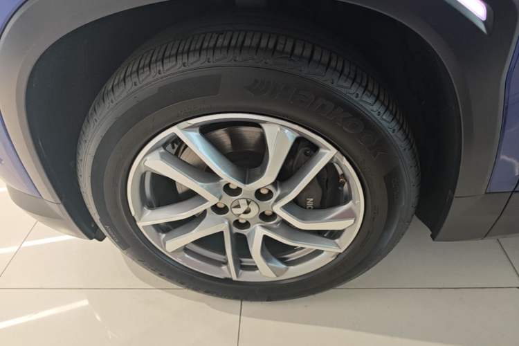 Used Nio EC6 2020 430 km Sport Version Left Front Wheel Hub