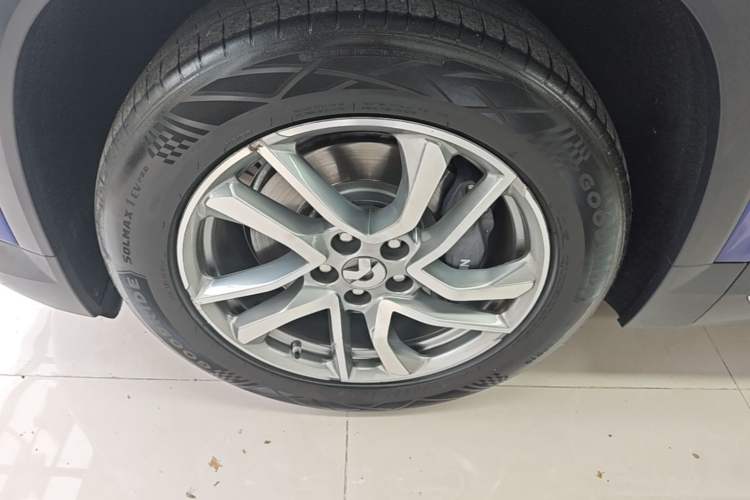 Used Nio EC6 2020 430 km Sport Version Left Front Wheel Hub