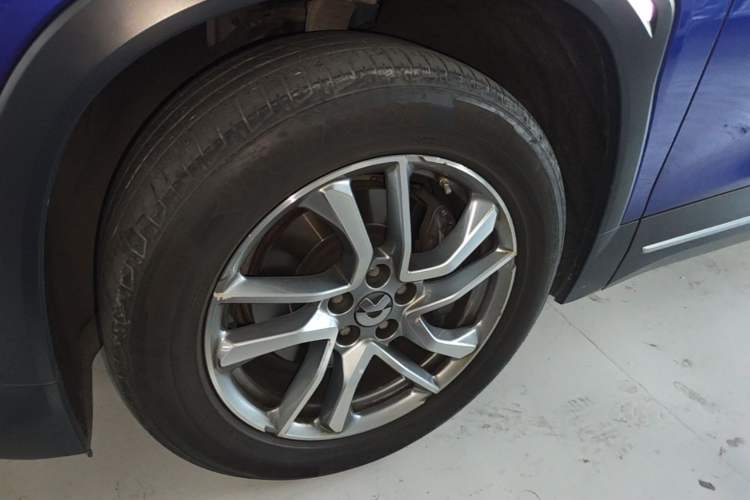 Used Nio EC6 2020 430 km Sport Version Left Front Wheel Hub