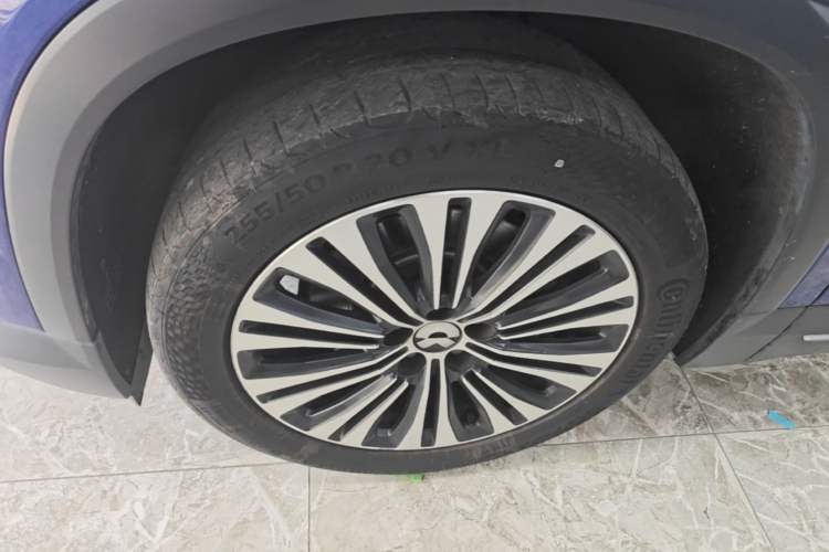 Used Nio EC6 2020 615 km Performance Edition Left Front Wheel Hub