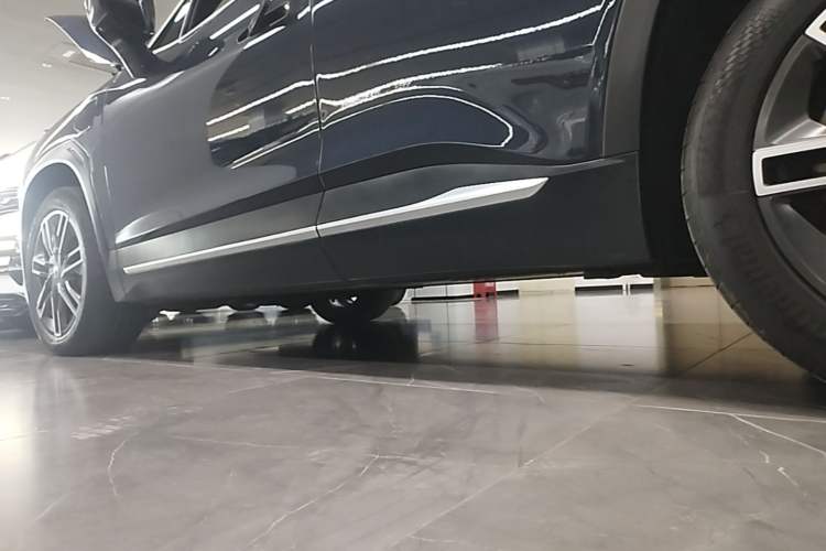 Used Nio EC6 2020 430 km Sport Version Left Side Sill