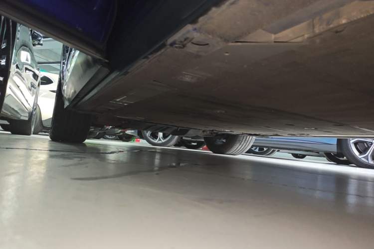 Used Nio EC6 2020 440KM Signature Edition Left Side Sill
