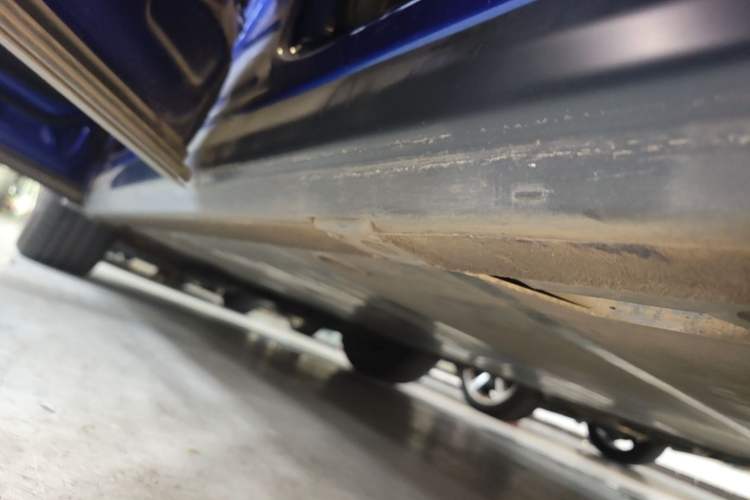 Used Nio EC6 2020 430 km Sport Version Left Side Sill