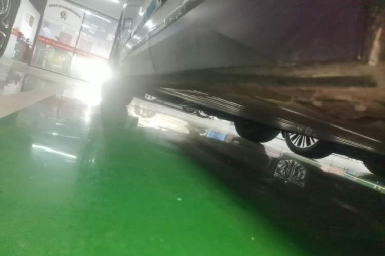 Used Nio EC6 2020 605 km Sport Edition Left Side Sill