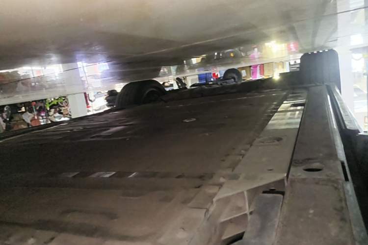 Used Nio EC6 2020 605 km Sport Edition Left Side Sill