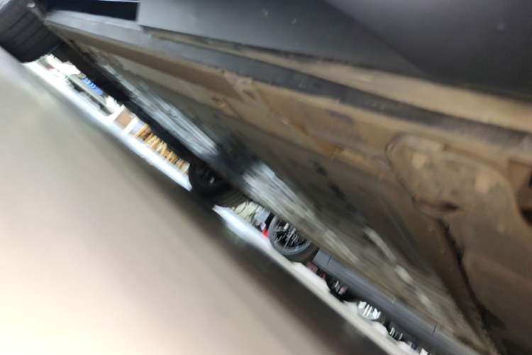 Used Nio EC6 2020 430 km Sport Version Left Side Sill