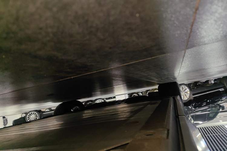 Used Nio EC6 2020 440 km Performance Version Left Side Sill