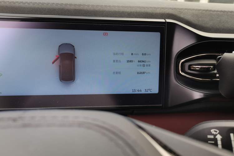 Used Nio EC6 2020 615 km Performance Edition Odometer Close Up