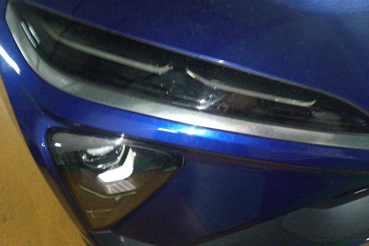 Used Nio EC6 2020 605 km Sport Edition Right Front Headlight