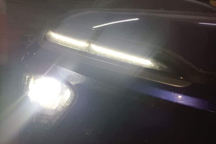 Used Nio EC6 2020 430 km Sport Version Right Front Headlight