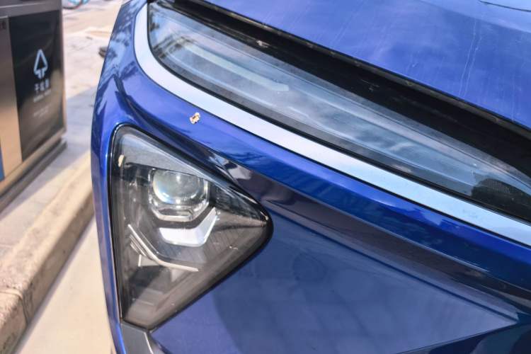 Used Nio EC6 2020 615 km Performance Edition Right Front Headlight