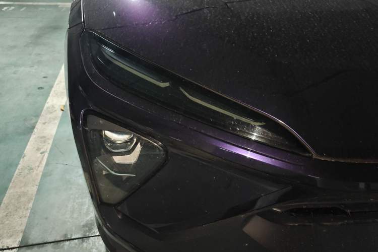 Used Nio EC6 2020 440 km Performance Version Right Front Headlight