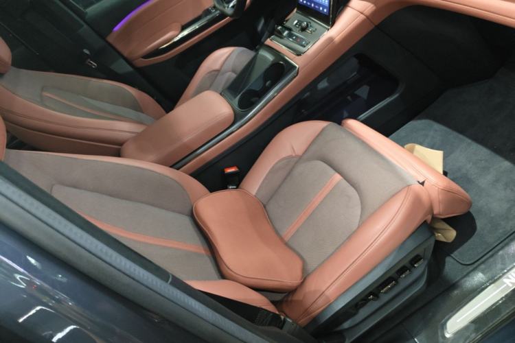 Used Nio EC6 2020 430 km Sport Version Right Front Seat