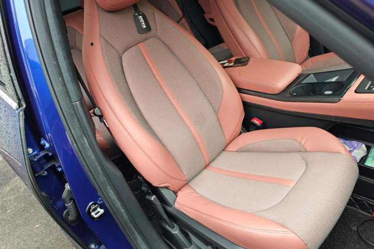 Used Nio EC6 2020 430 km Sport Version Right Front Seat