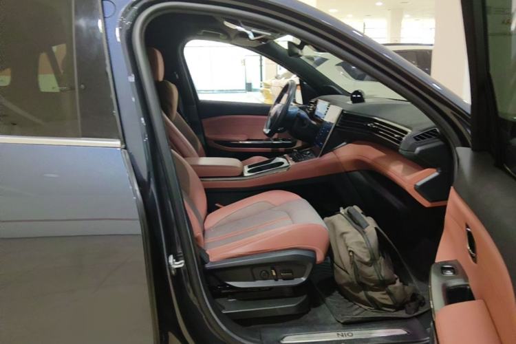 Used Nio EC6 2020 615 km Performance Edition Right Front Seat