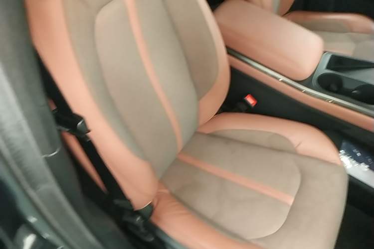 Used Nio EC6 2020 440 km Performance Version Right Front Seat