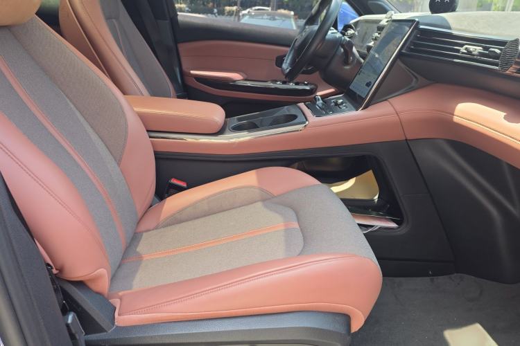 Used Nio EC6 2020 440 km Performance Version Right Front Seat