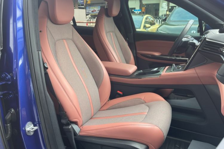 Used Nio EC6 2020 430 km Sport Version Right Front Seat