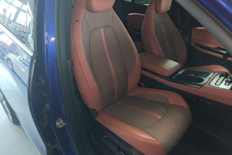 Used Nio EC6 2020 430 km Sport Version Right Front Seat