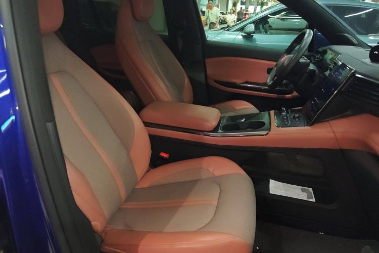 Used Nio EC6 2020 440 km Performance Version Right Front Seat