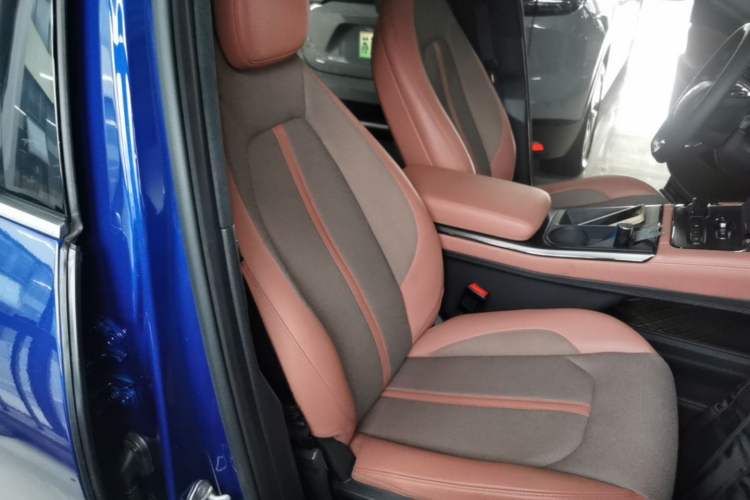 Used Nio EC6 2020 465 km Sport Edition Right Front Seat