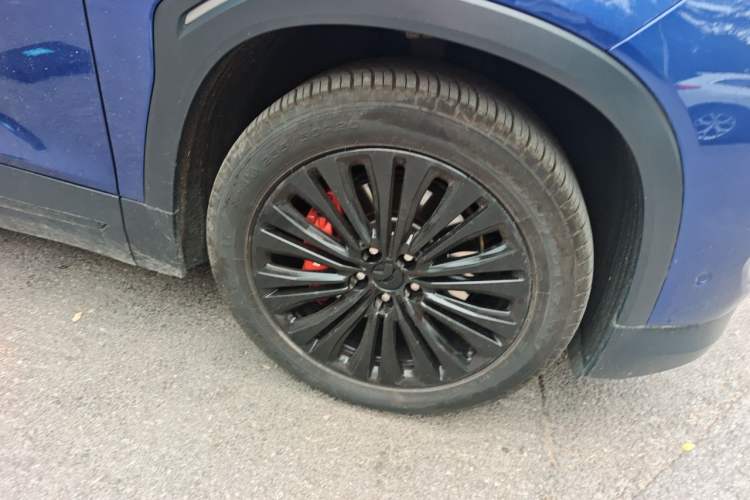 Used Nio EC6 2020 440 km Performance Version Right Front Wheel Hub