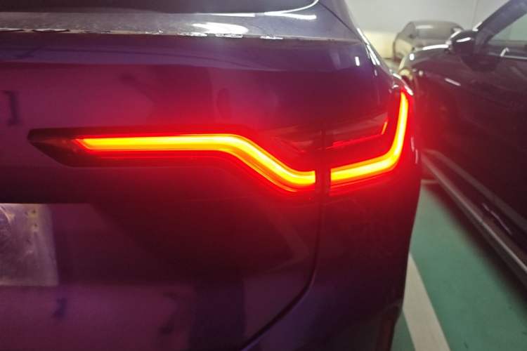 Used Nio EC6 2020 440 km Performance Version Right Rear Taillight