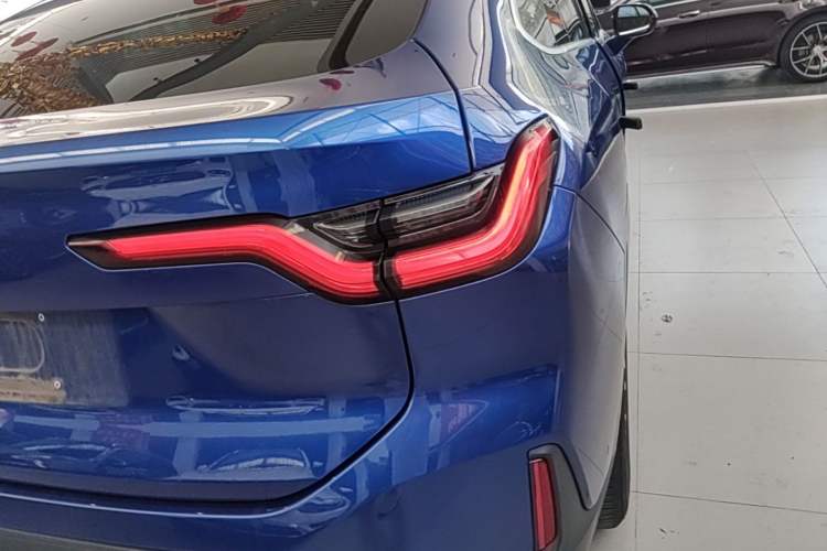 Used Nio EC6 2020 605 km Sport Edition Right Rear Taillight
