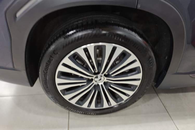 Used Nio EC6 2020 440 km Performance Version Right Rear Wheel Hub